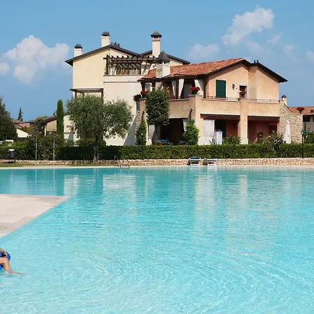 Garda Village 3* Peschiera del Garda