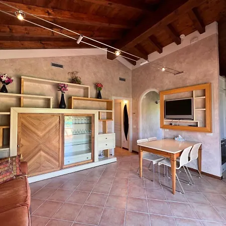 Resort Garda Village 3*
