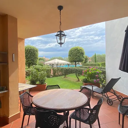 Resort Garda Village 3*
