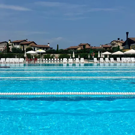 Garda Village Resort 3*