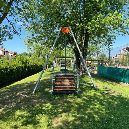 Resort Garda Village 3*