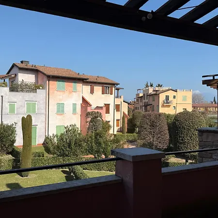 Garda Village 3*