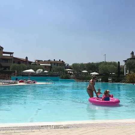 Resort Garda Village Peschiera del Garda
